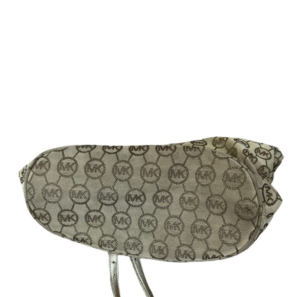 Michael Kors Bag - Picture 7 of 7